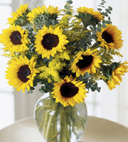 The FTD® Endless Sunflower™ Bouquet