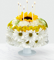 The FTD® Birthday Smiles™ Floral Cake