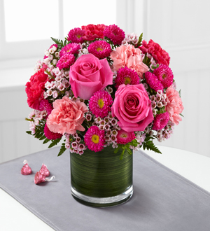 Le Bouquet FTD® Pink Pursuits™