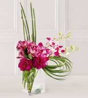 The FTD Cosmopolitan Bouquet