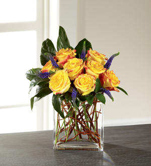 The FTD® Sun Blushed™ Rose Bouquet