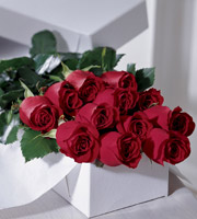 The FTD® One Dozen Boxed Roses