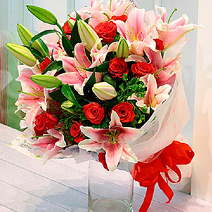 Roses and Lilies Bouquet