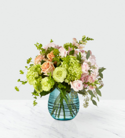 The FTD Irreplaceable Luxury Bouquet- VASE INCLUDED