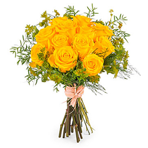 12 Short-stemmed Yellow Roses