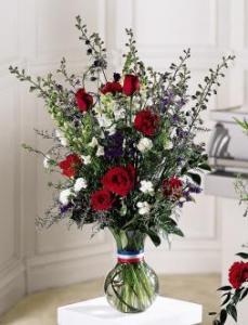 The FTD® Salute to a Patriot ™ Bouquet