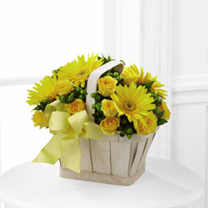 The FTD Uplifting Moments Bouquet