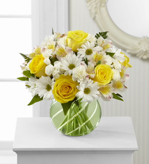 The FTD® Sunlit Blooms™ Bouquet