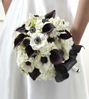 The FTD® To Have and To Hold™ Bouquet