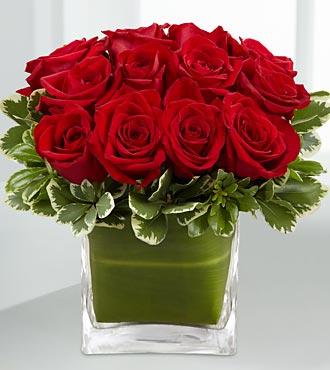 The FTD Irresistible Love Rose Bouquet